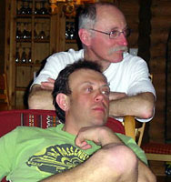 Marc et Jacky : y'en a pas un des deux qu'aurait le nez rouge ?