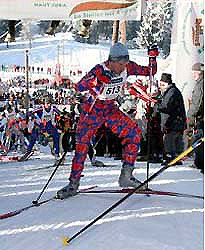Franck dans la montée des opticiens aux Rousses