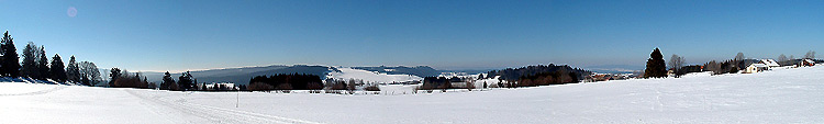 Le plateau des Fourgs vu depuis les Granges Berrard.