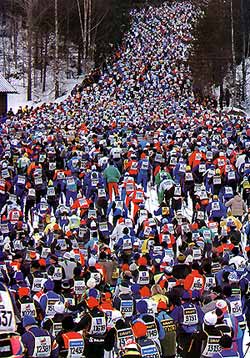 Y'a du monde ! Et c'est comme ça pendant 3 km... Faut savoir être patient...